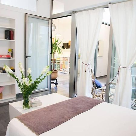 Beautiful Silent Apartment Private Parking セビリア エクステリア 写真